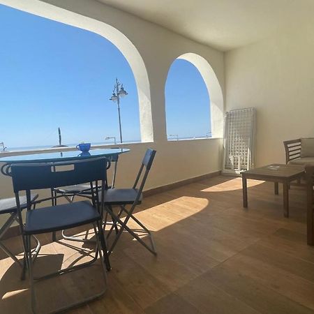 דירות בנאלמדנה Apartamento Santa Ana מראה חיצוני תמונה